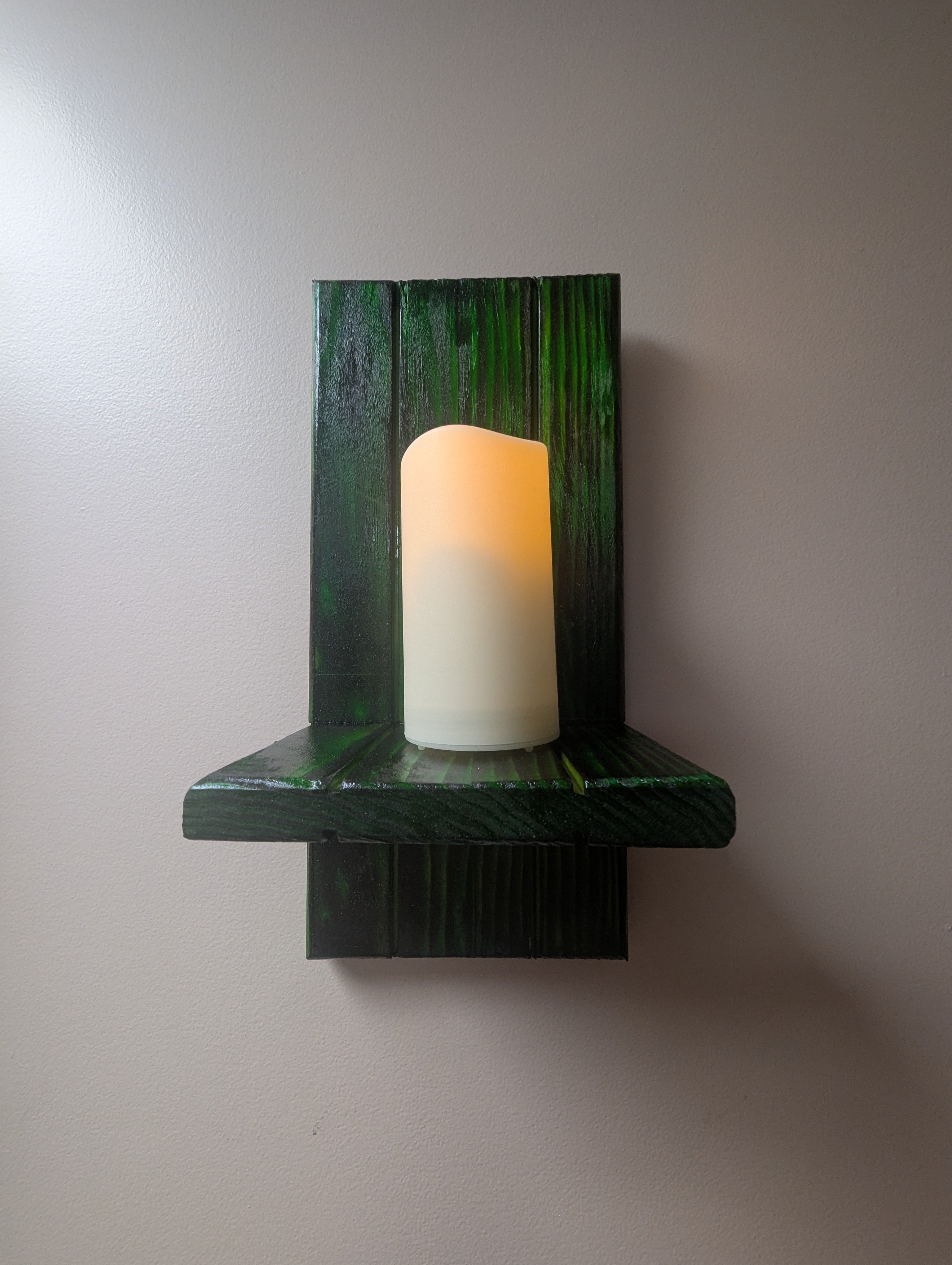 Small wall sconce