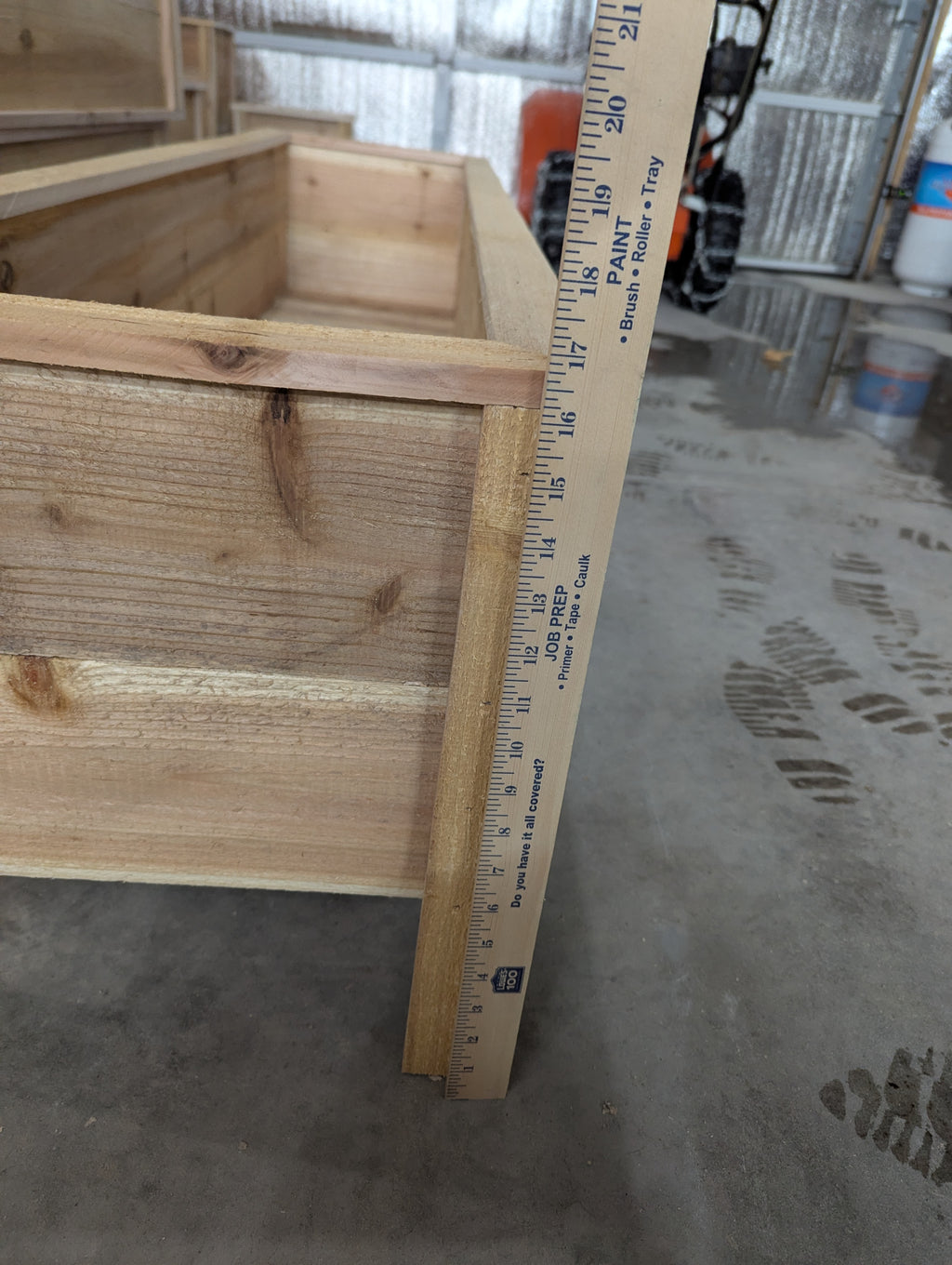5 ft Cedar wood Planter Box