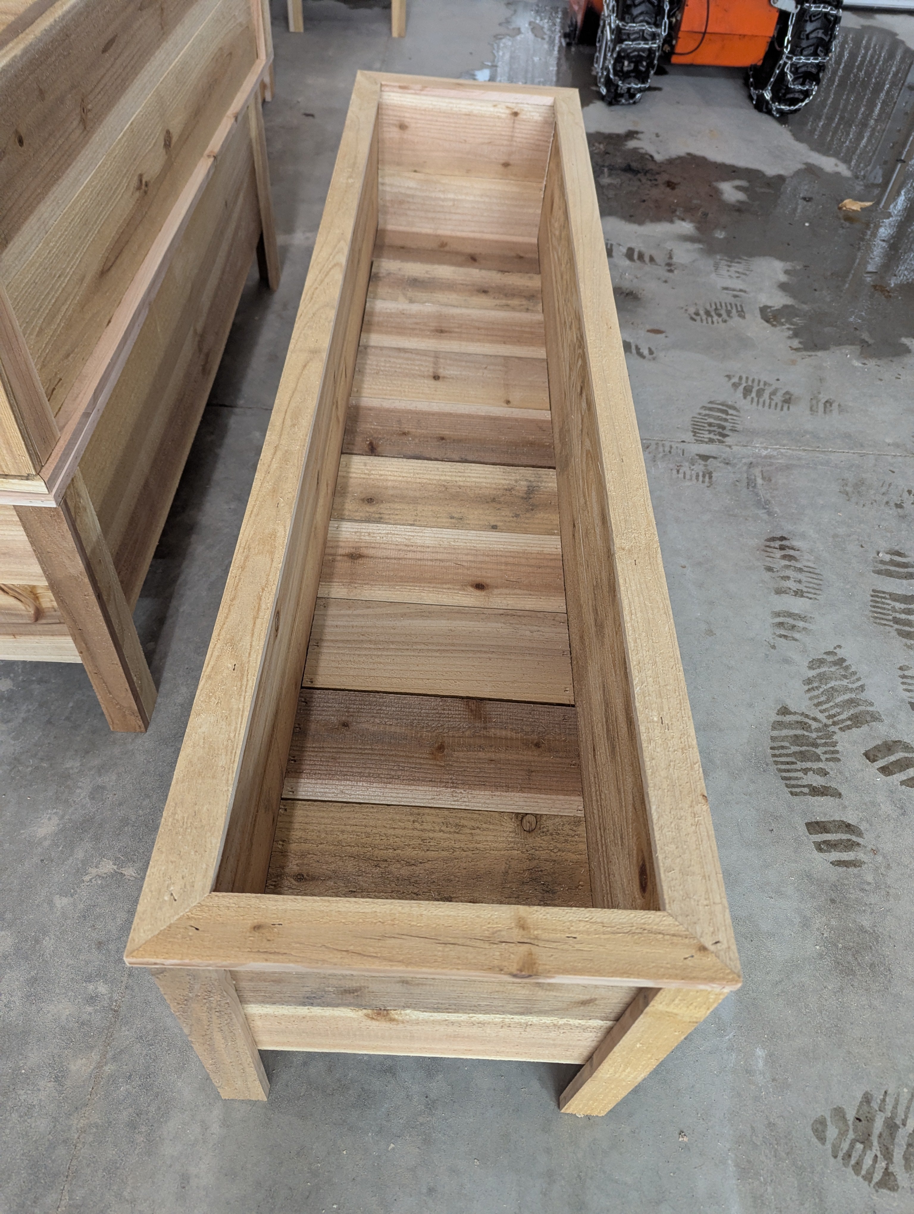 5 ft Cedar wood Planter Box