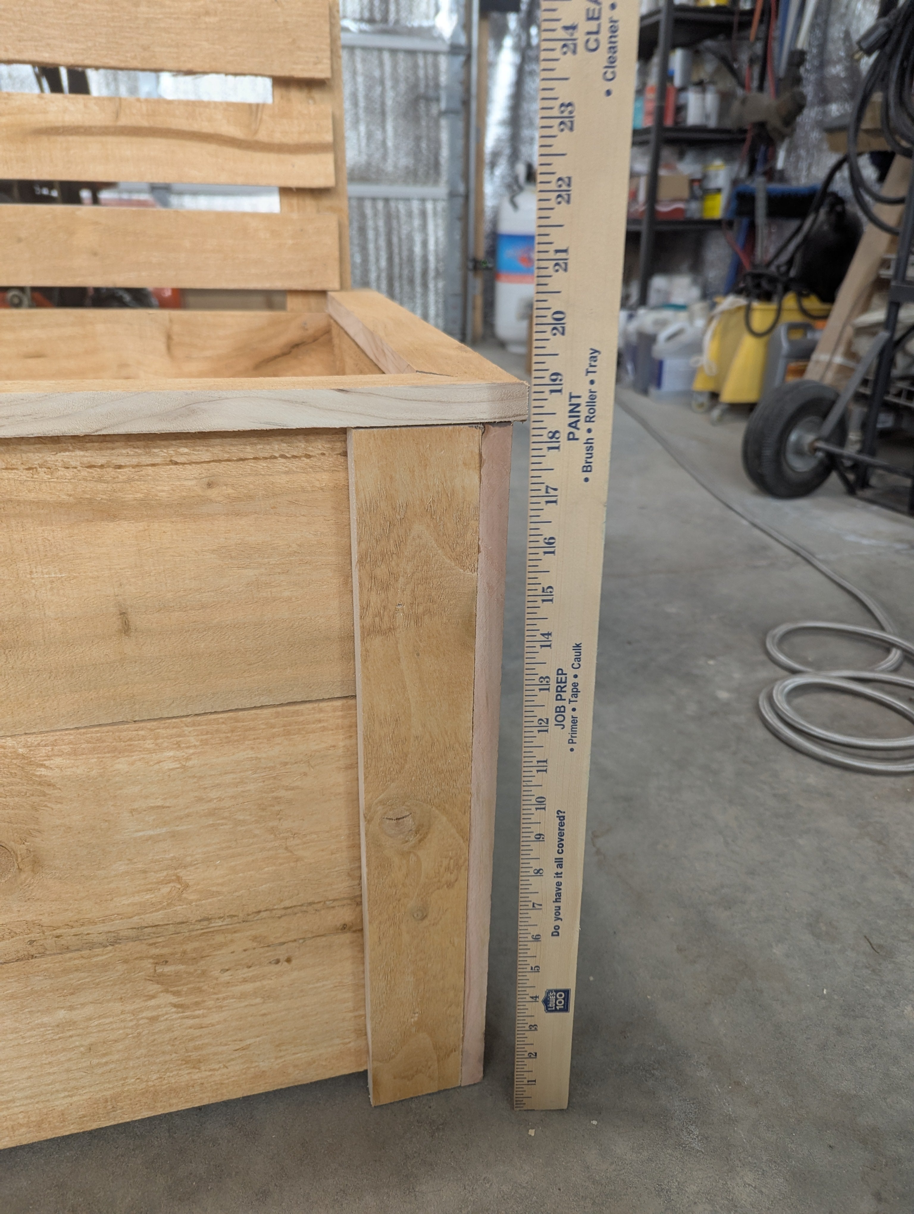 3 Ft Trellis/Privacy Planter Box