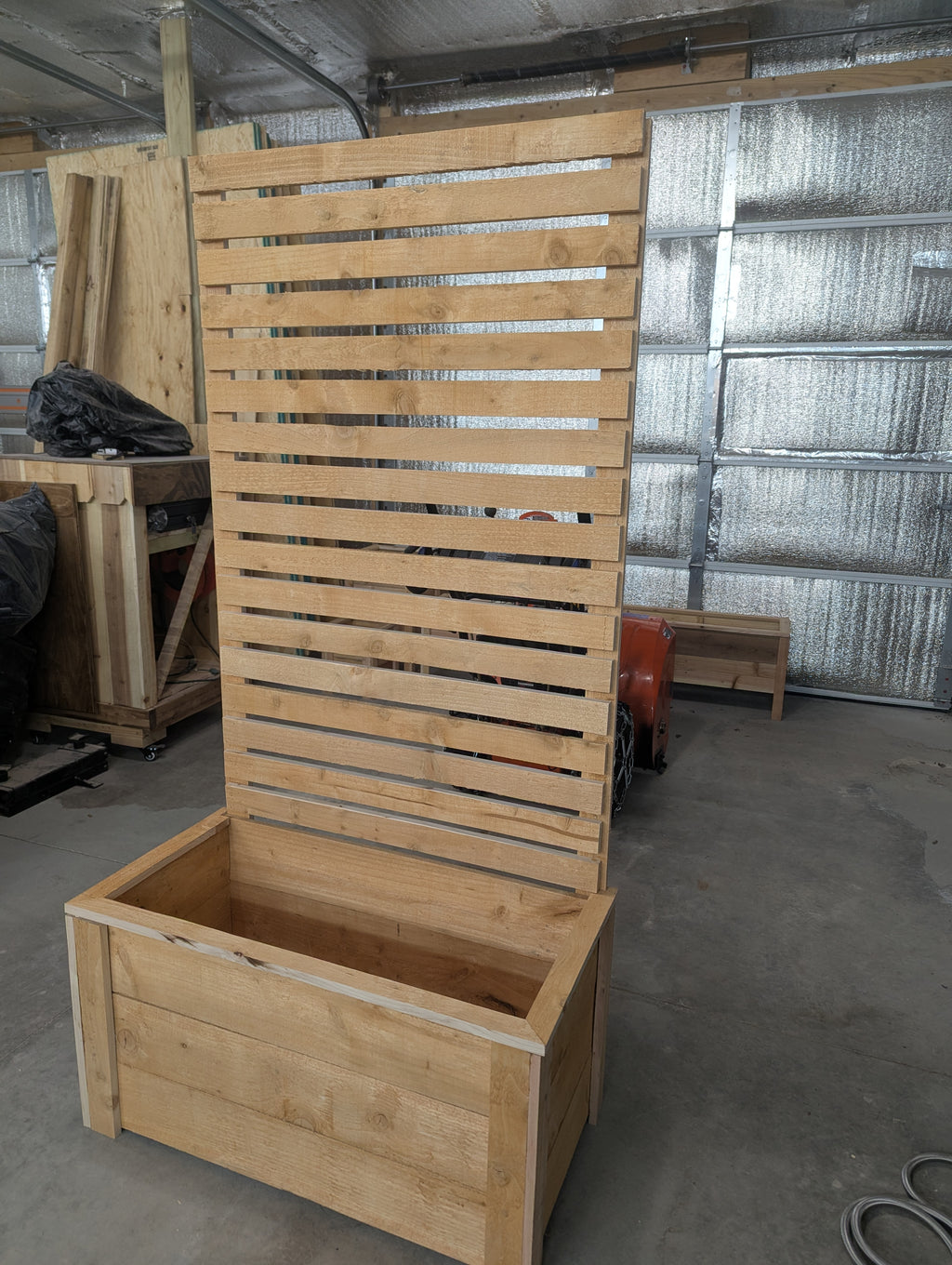 3 Ft Trellis/Privacy Planter Box