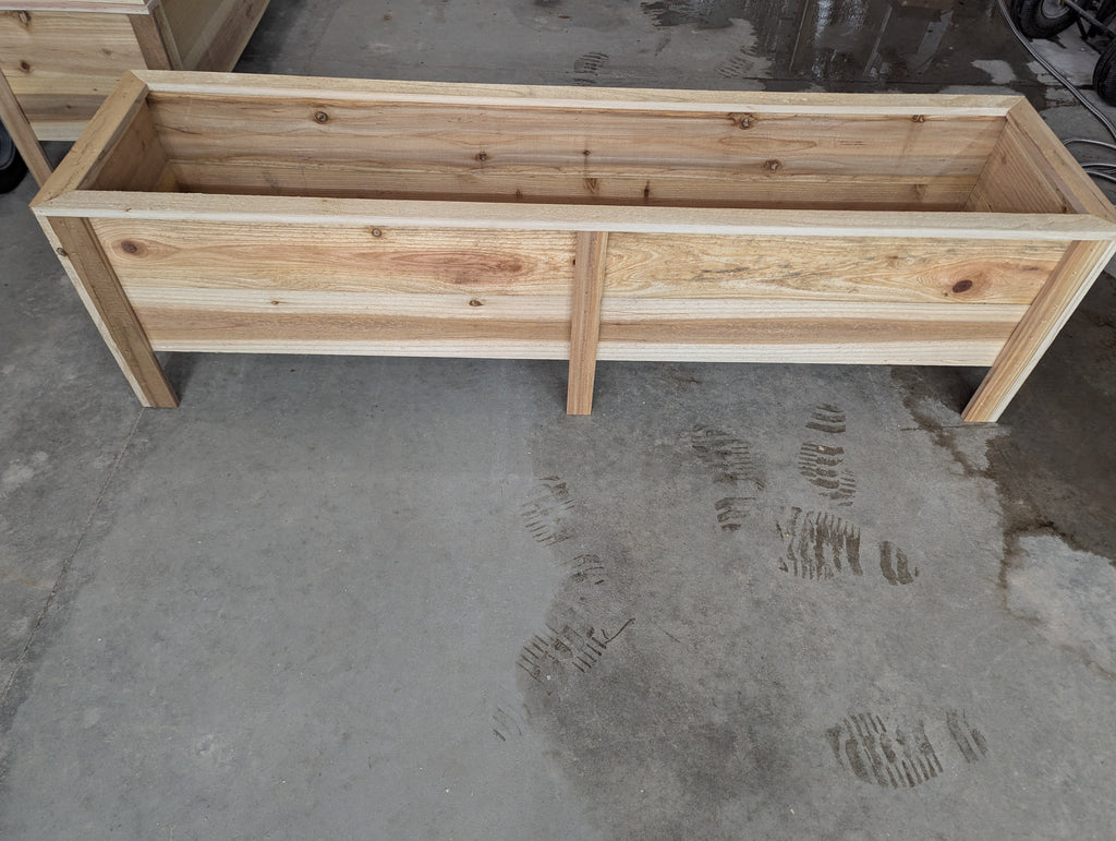 5 ft Cedar wood Planter Box